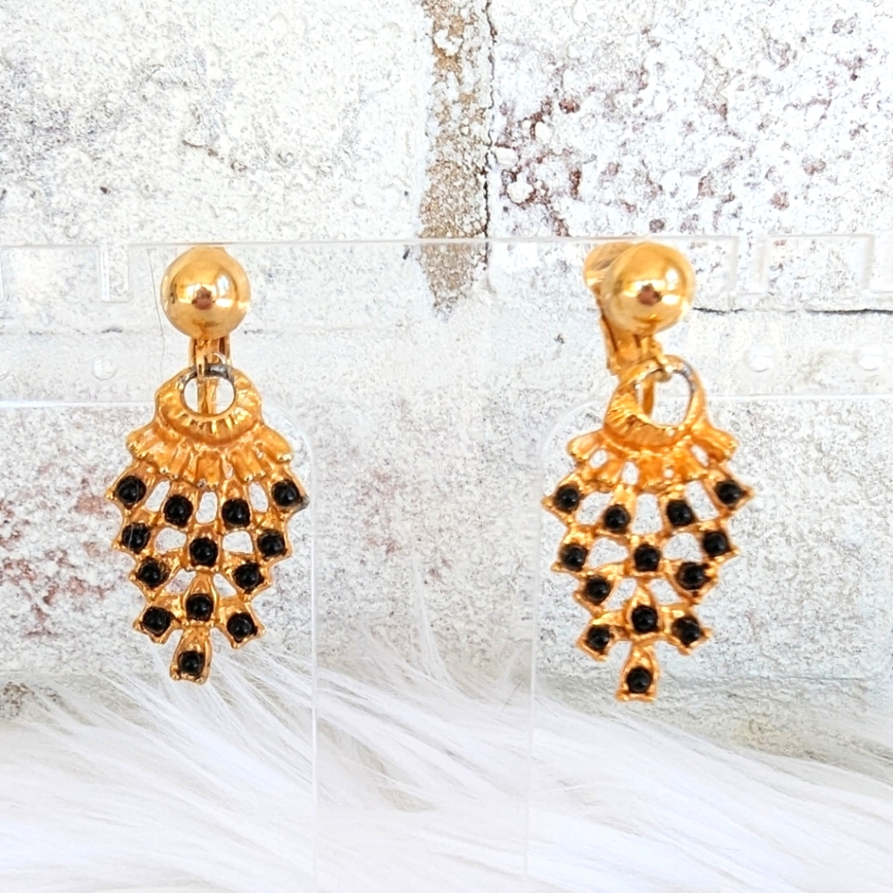 Vtg Kudan Bindi Indian Chandler Gold Tone Black Bead Drop Dangle Earrings